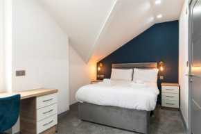 Charnwood Flat 6 - Prime 3BR Derby City Centre Home